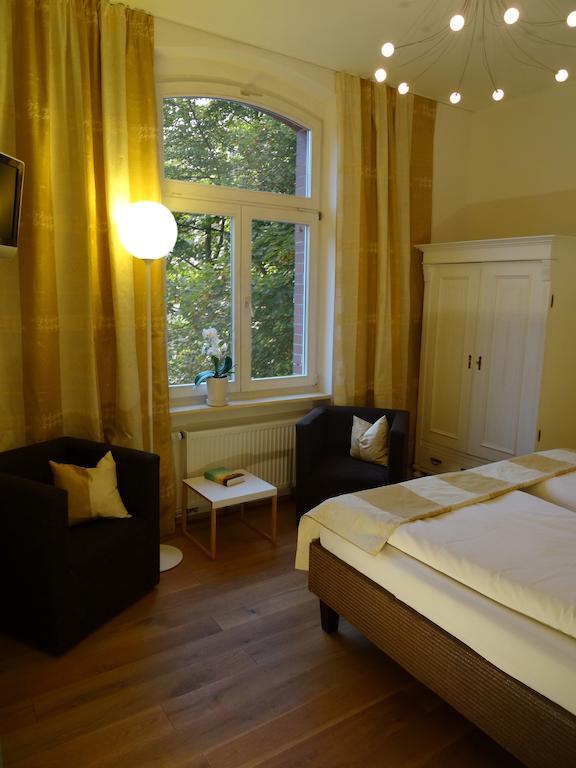 Villa Am Park Erfurt Pokoj fotografie